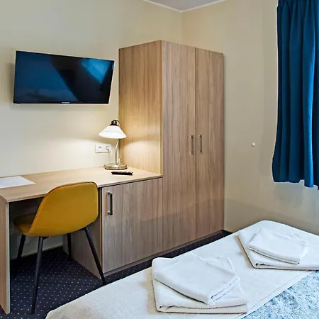 Bed & Breakfast Olkuska 107 A