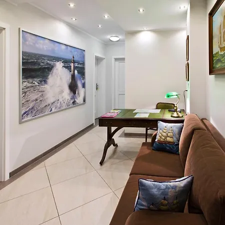 Konukevi Olkuska 107 A 3*